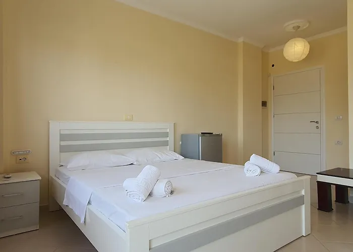 Hotell Mintt 3*