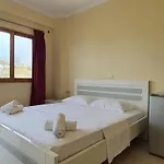 Mintt Εξαμίλιο