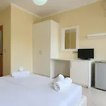 Mintt 3* Εξαμίλιο